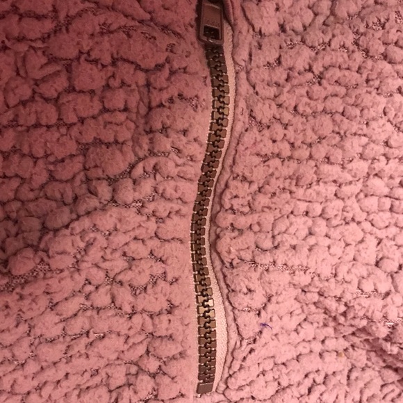 Old Navy Sherpa  pull over 3T - Picture 5 of 5